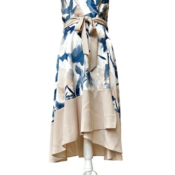 DKNY Long Sleeveless Cream Tan & Navy Blue Floral Dress Faux Wrap Size 8 NWT - Picture 2 of 16
